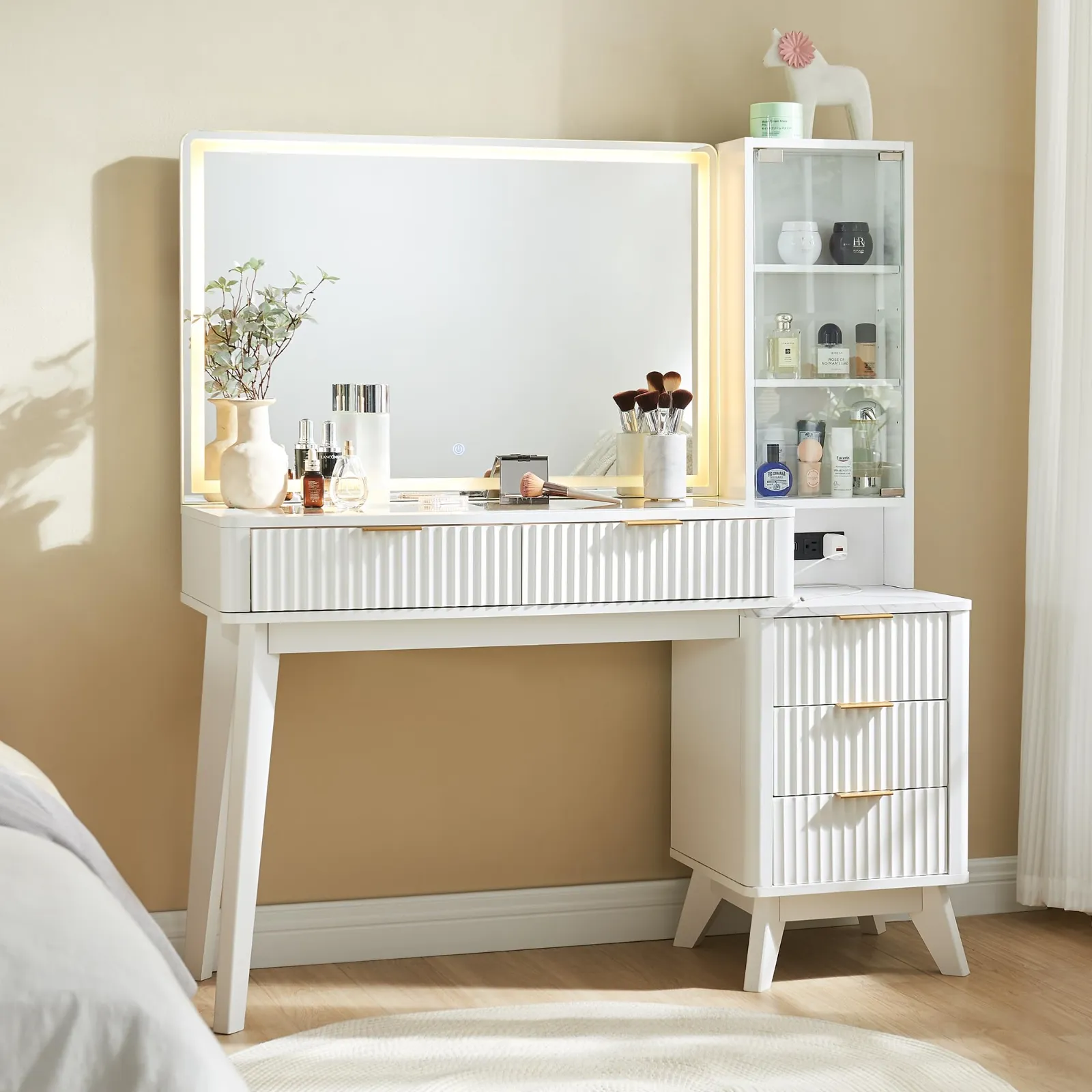 T4TREAM Fluted Makeup Vanity Desk with Large Mirror review